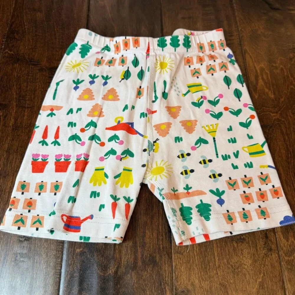 Hanna Andersson Gardening Bees Spring Pajama Set Short Sleeve and Shorts size 8